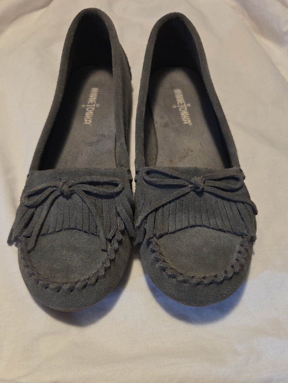 Minnetonka Women’s Gray Suede Kiltie Moccasins